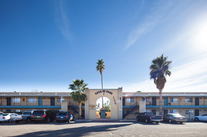 Casa De Caro Apartments