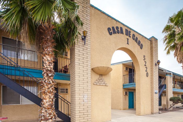 Casa De Caro Apartments