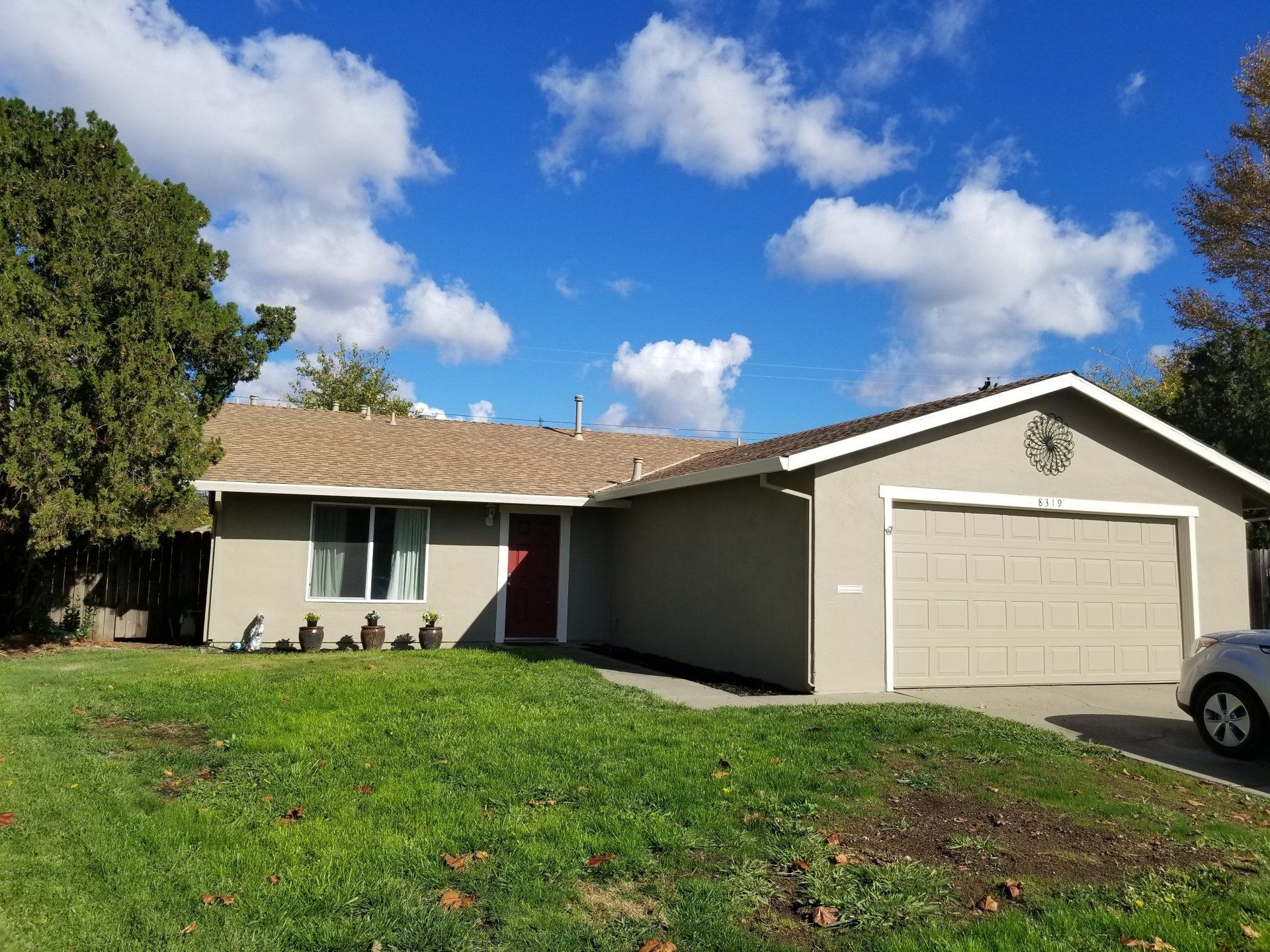 RESIDENTIAL PROPERTY IN DESIRIBLE NEIGHBORHOOD OF CITRUS HEIGHT AREA.