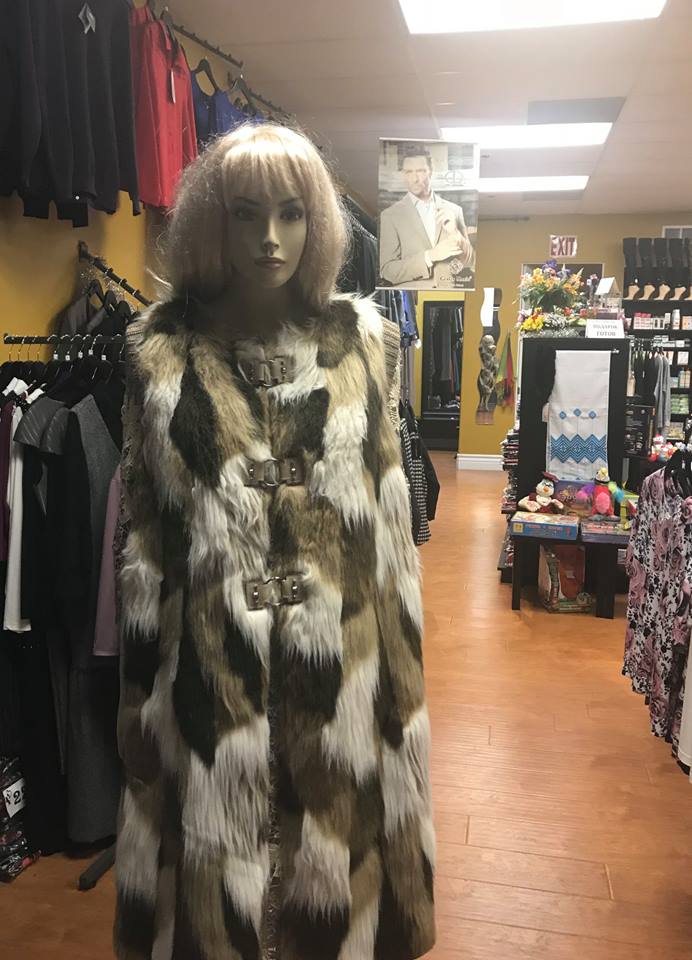 SOLD! FASHION/ CLOTHING STORE FOR SALE IN SACRAMENTO AREA