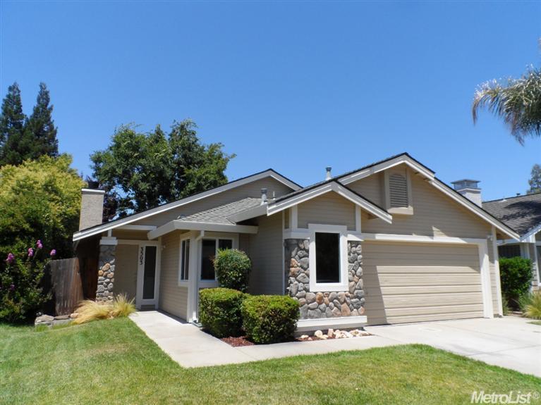 FULLY UPDATED PROPERTY IN ANTELOPE/ SOLD