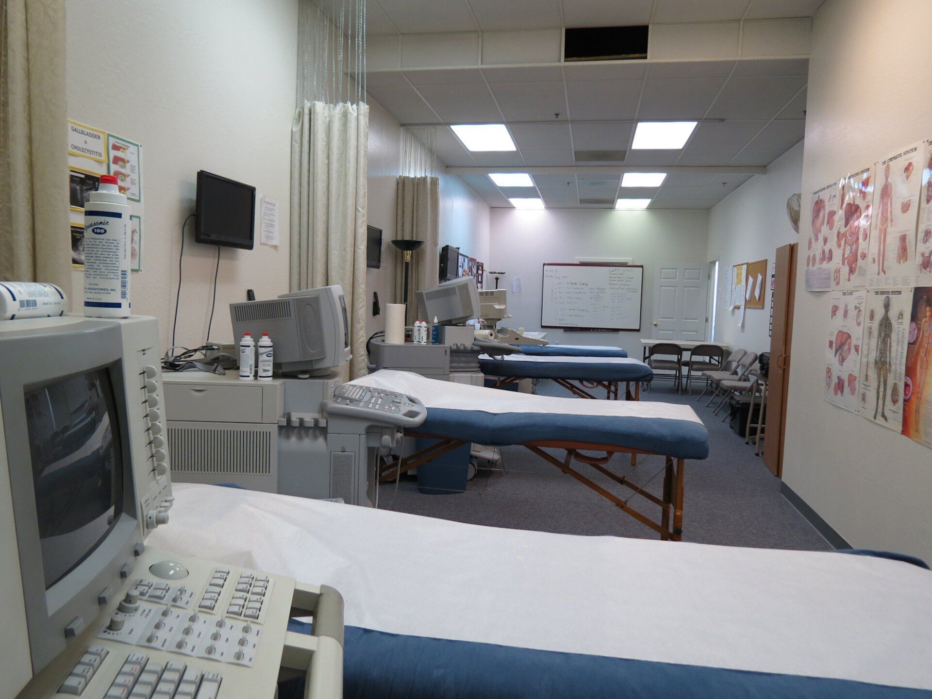 SOLD! MEDICAL SCHOOL INSTITUTION / SOLD