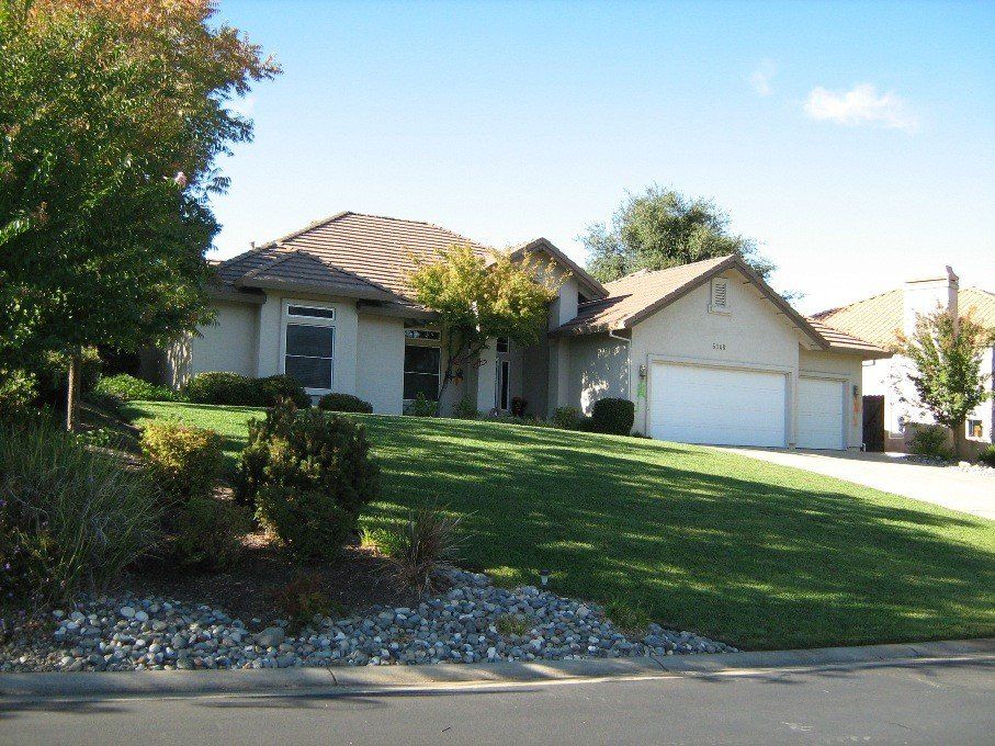 SOLD! EXECUTIVE HOME IN GATED COMMUNITY/ SOLD