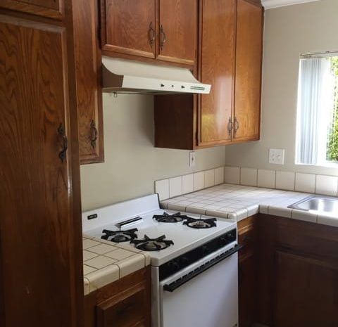 Kitchen with a gas stovetop