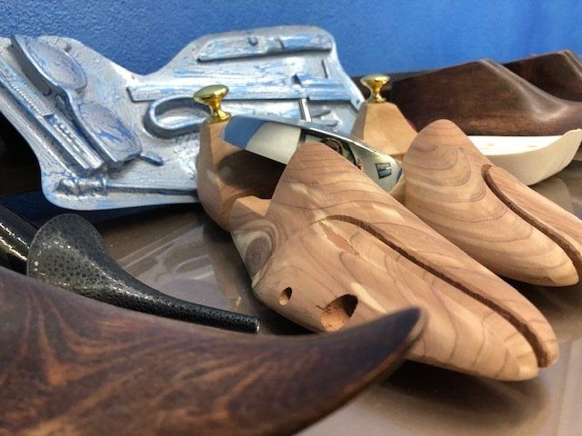 Supporto in legno per calzature