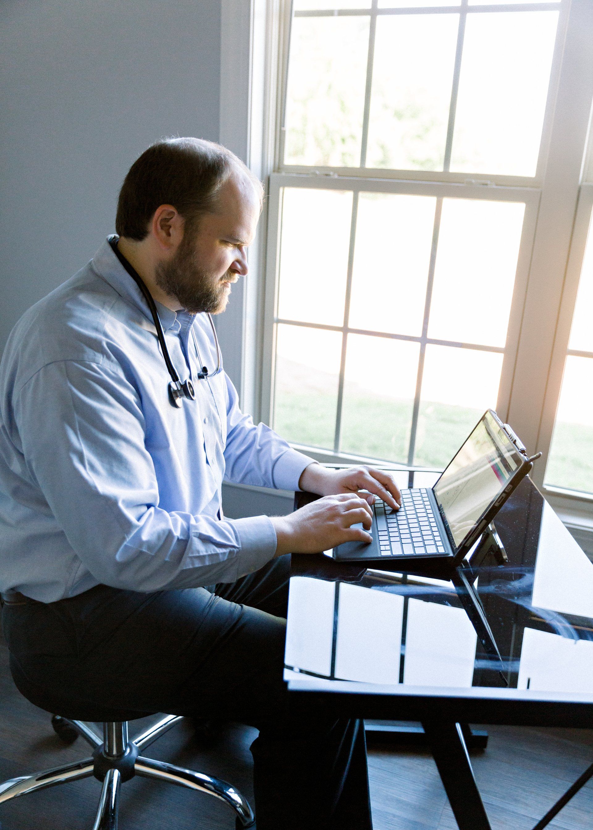 Dr. Greg Lipscomb