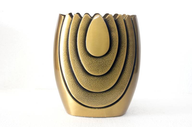 Vaso in metallo