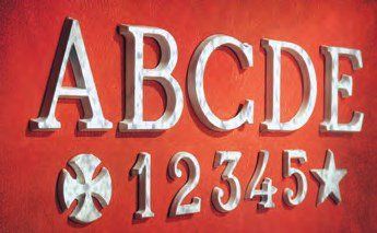 Lettere e numeri bianchi