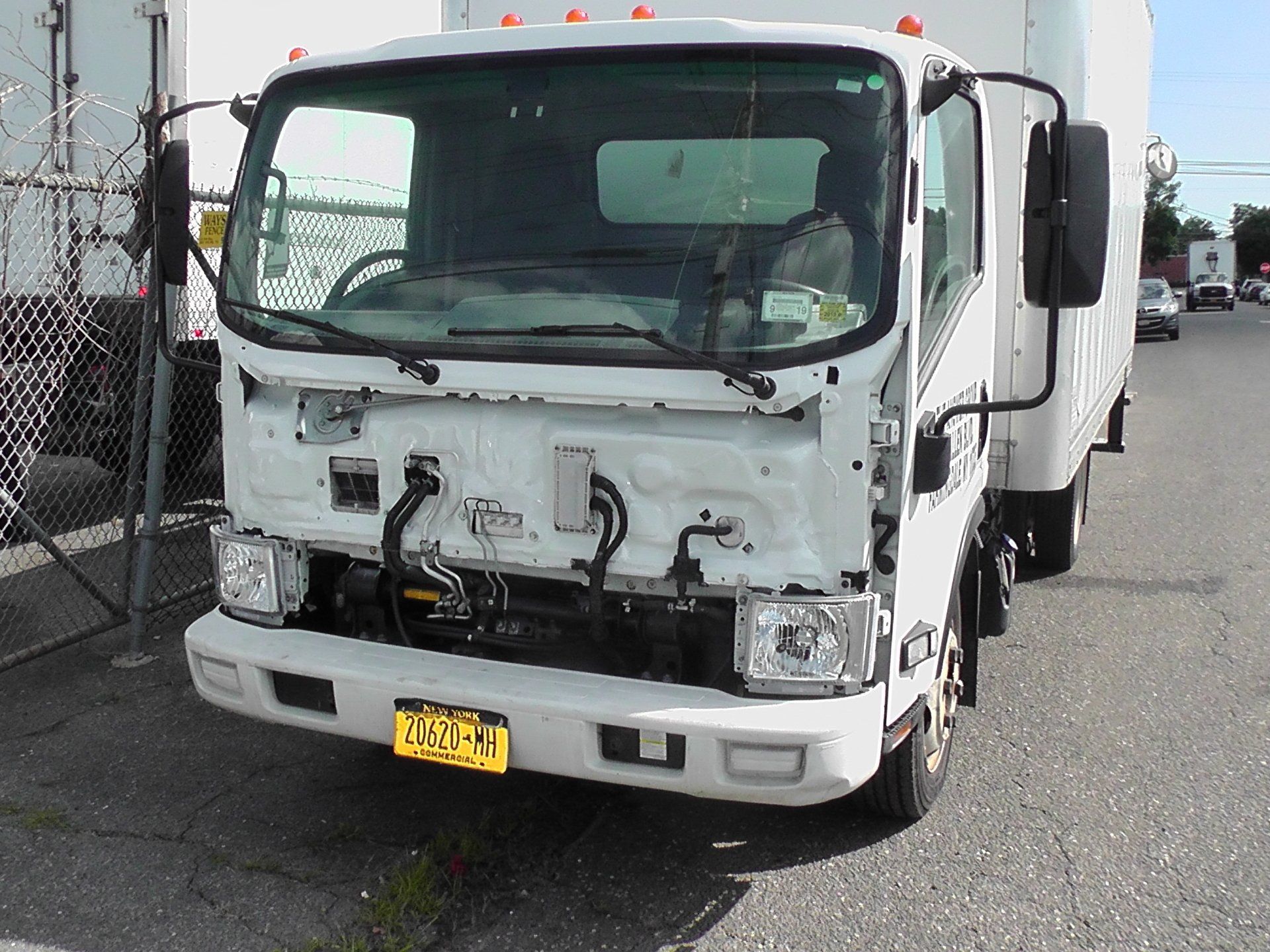 Collision Repair - Suburbia Truck & Trailer
