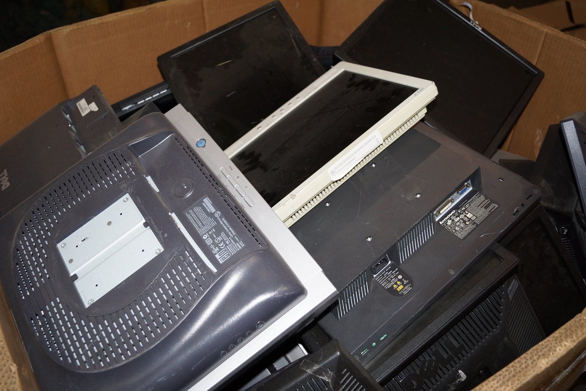 CLD Flat Screen Monitors and TVs