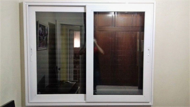 Janelas e portas antirruído de correr 26