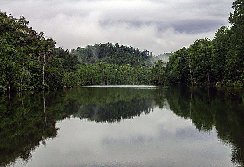 photo of Beaver Lake, Oklahoma with reflection