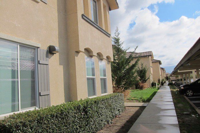 seabreeze apartments exterior