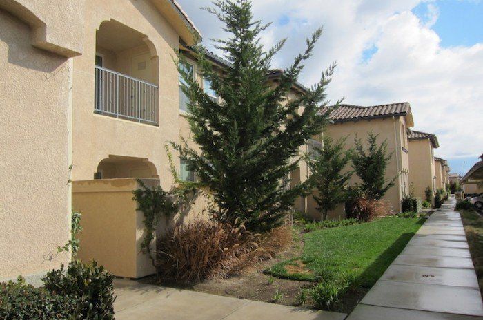 seabreeze apartments exterior