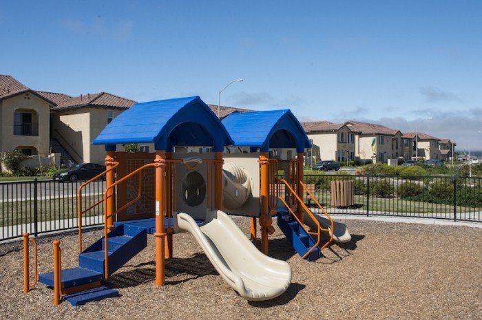 seabreeze apartments exterior
