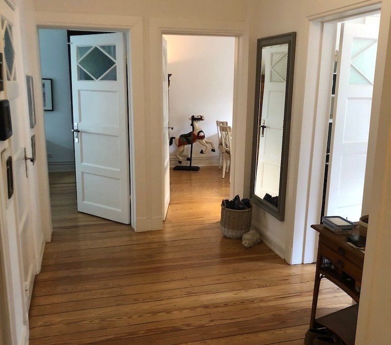 Flur vorher - ohne Wohngesicht Home Staging