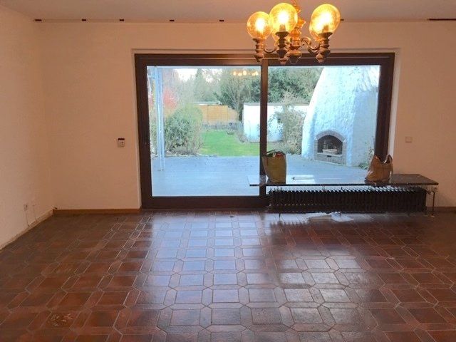Wohnzimmer vorher - ohne einem Wohngesicht Home Staging