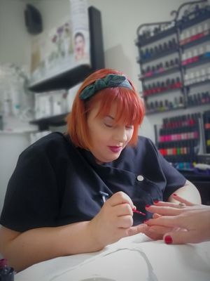 Beautician Becky