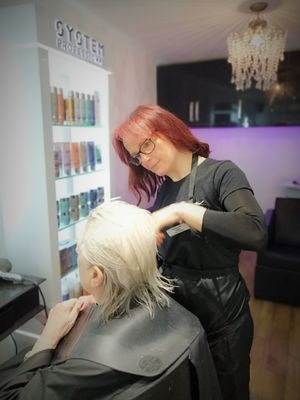 Salon Owner Helen
