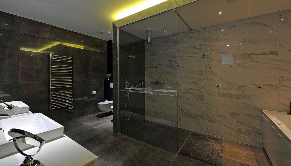 große dusche