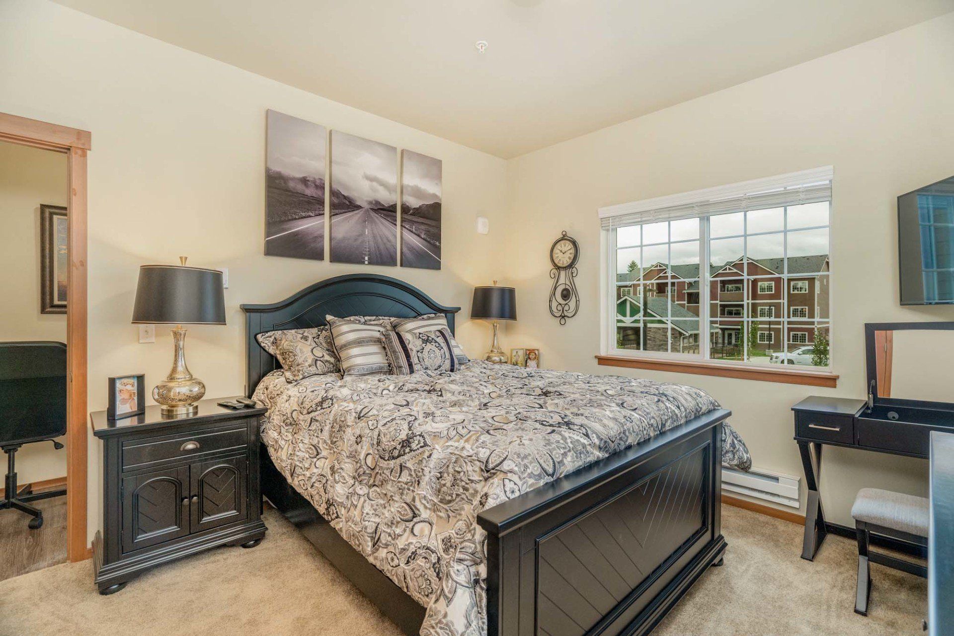 Bedroom | Edgewood Heights