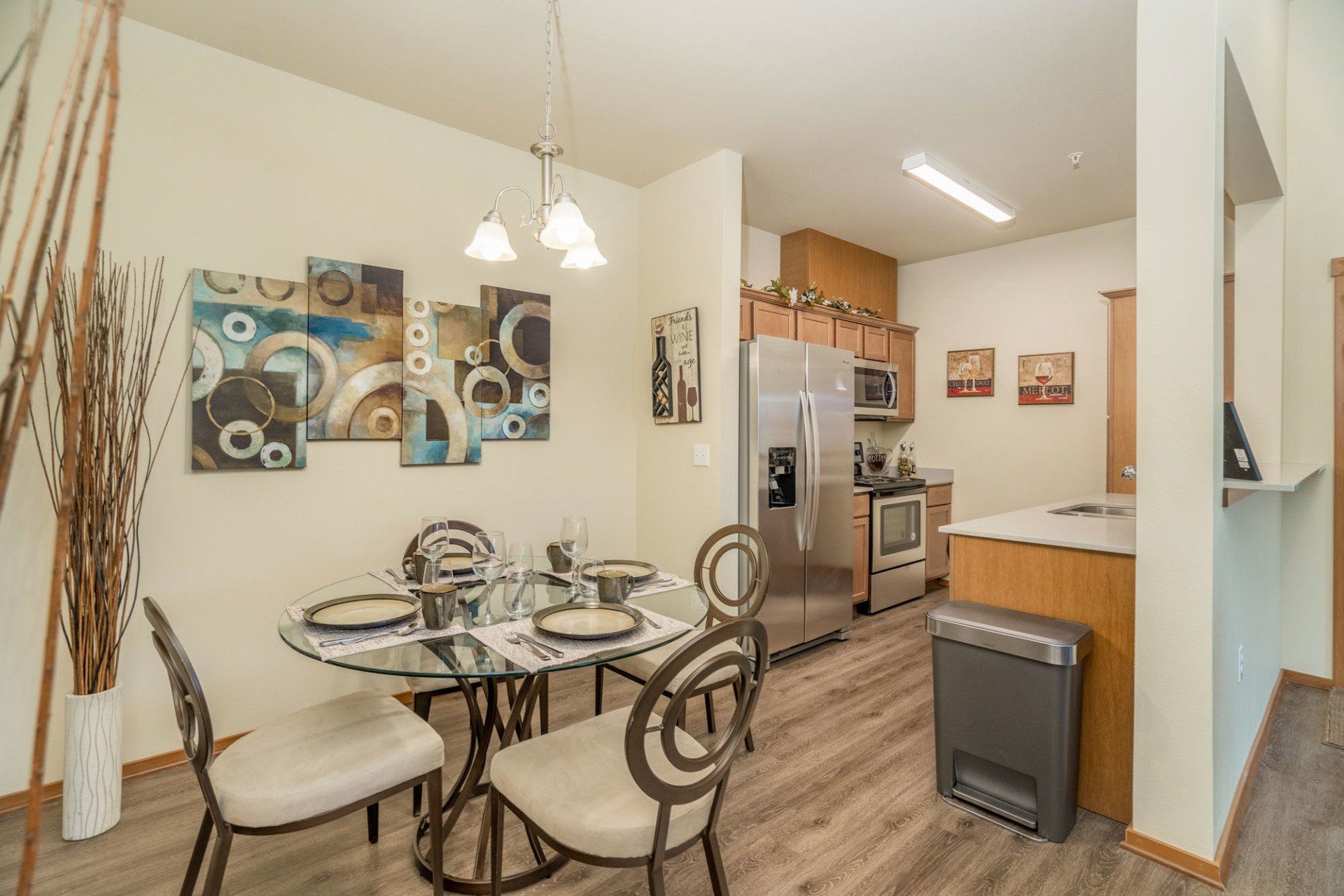 Dining Room | Edgewood Heights