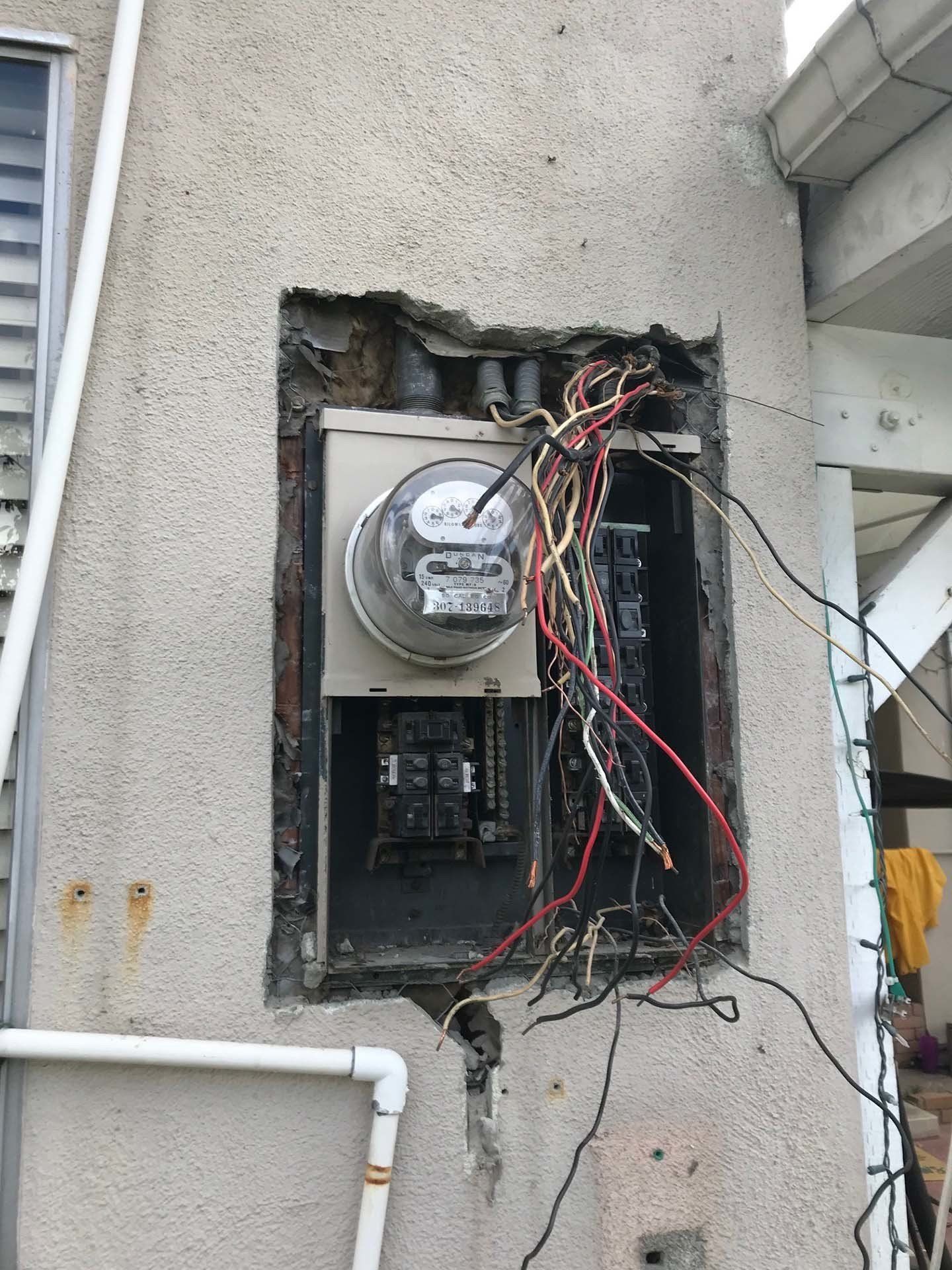 Fixing a Electric Meter and Circuit Breaker — Riverside, CA — Volt Tech Electric