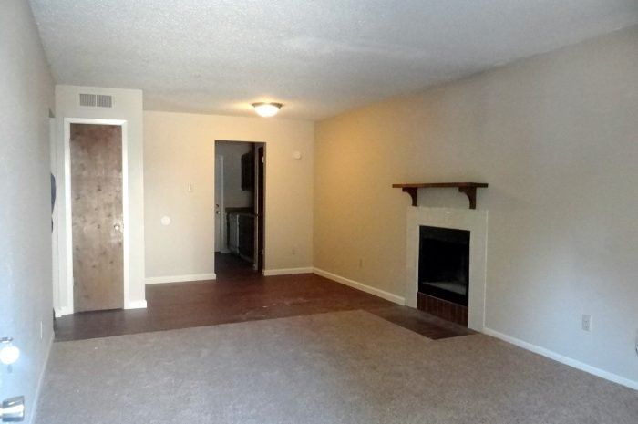 Living area in Heritage Apartments