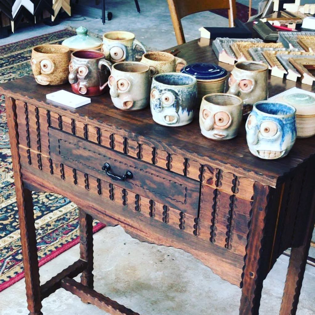 custom mugs and gifts
