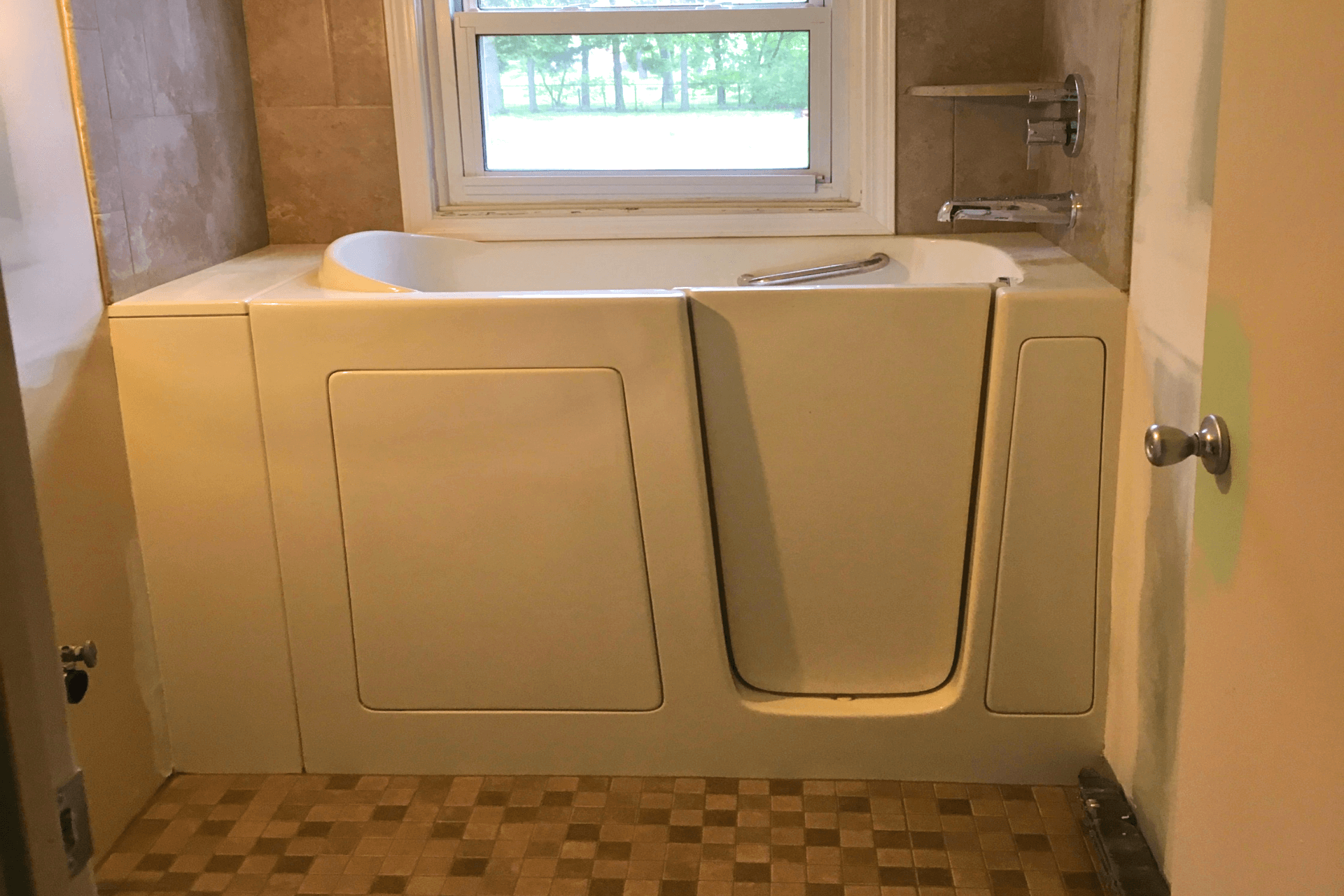 Long Island Walk-in Bathtub