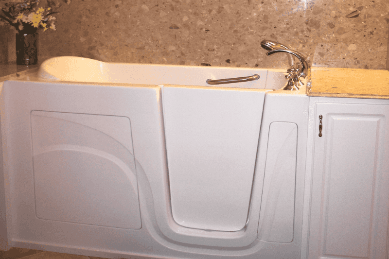 Long Island walk-in bathtub