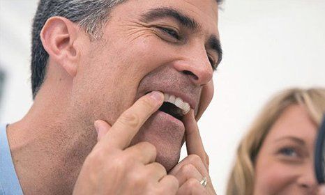 broken denture repairs