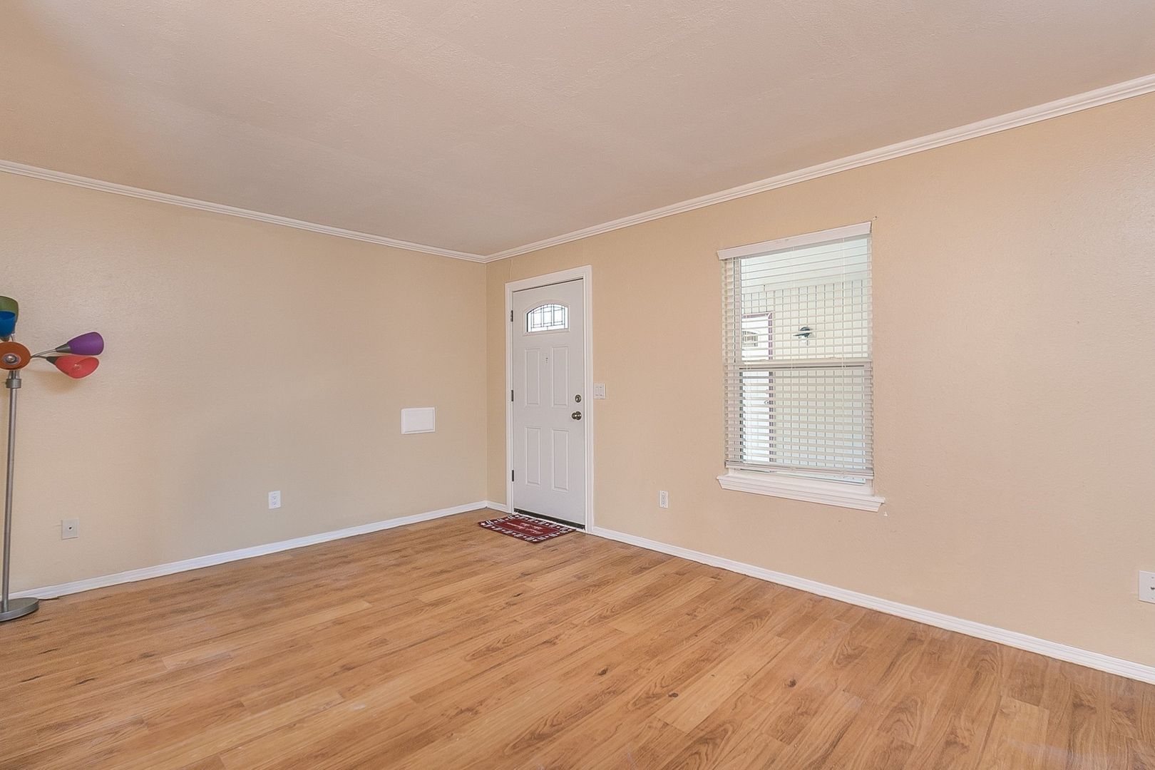 1 Bed living room