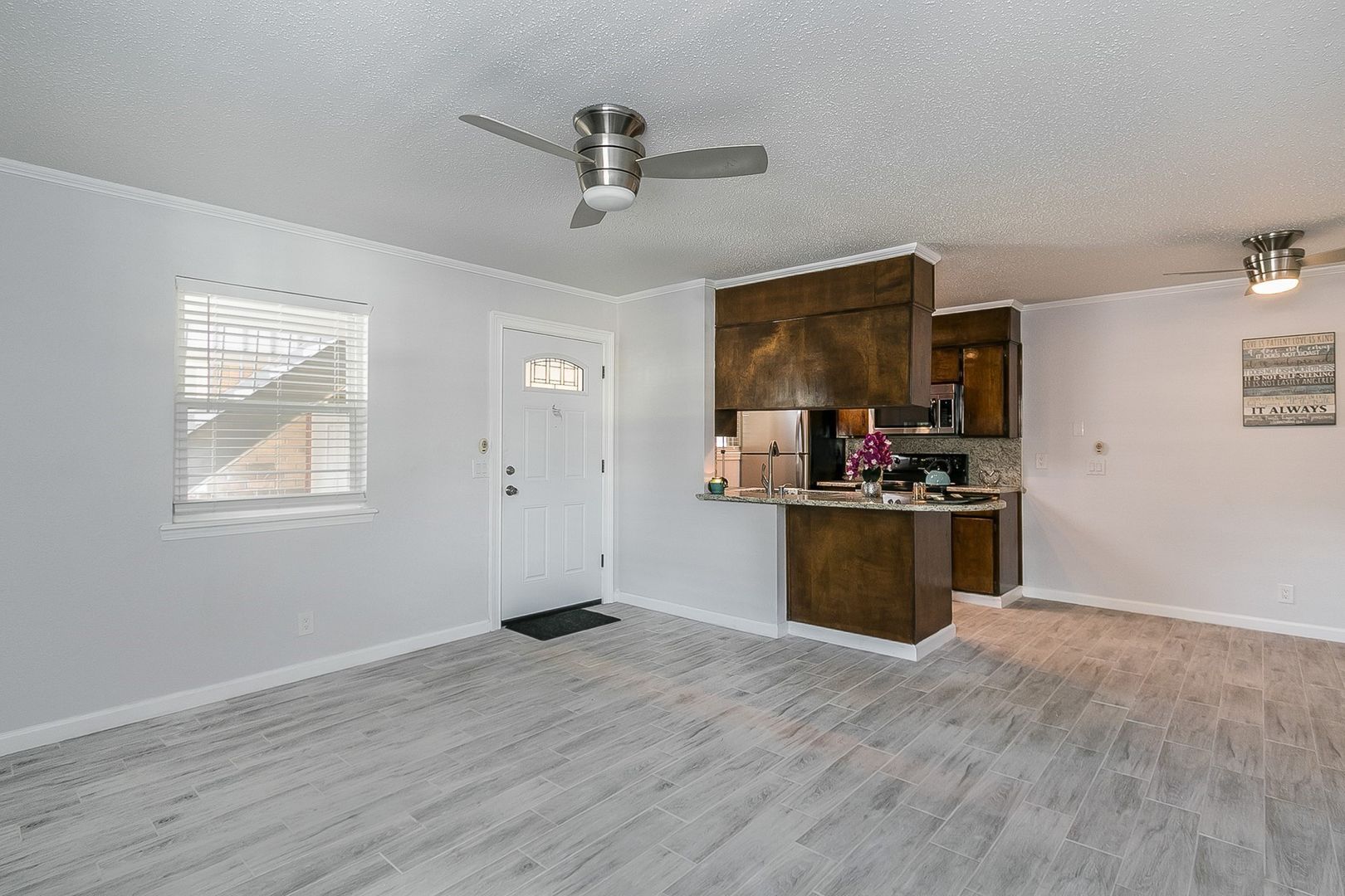 Summerwood 2 Bed - Kitchen and Living Room