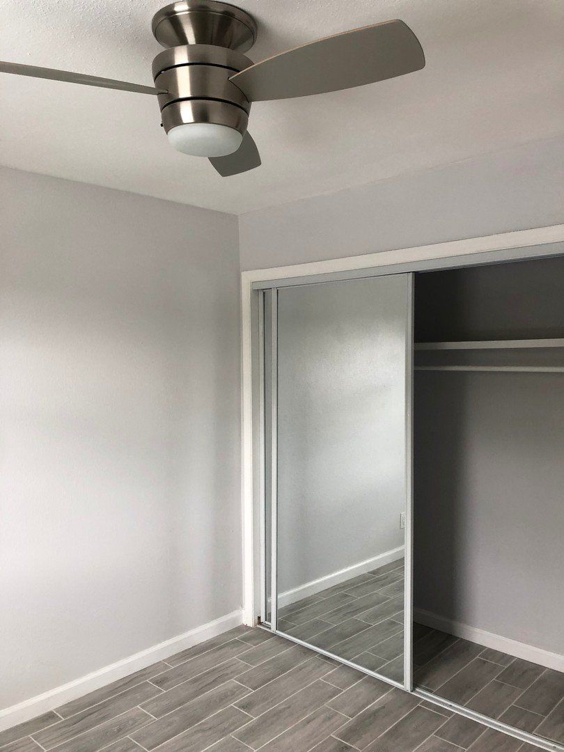 Summerwood 2 Bed - closet