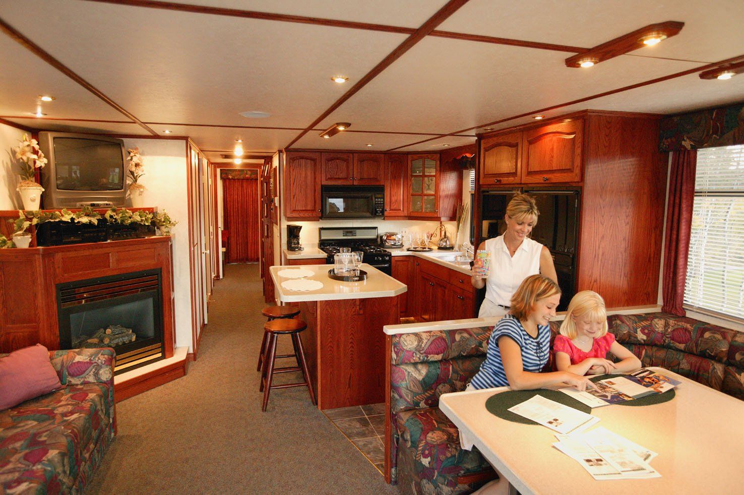 Caravan refrigeration