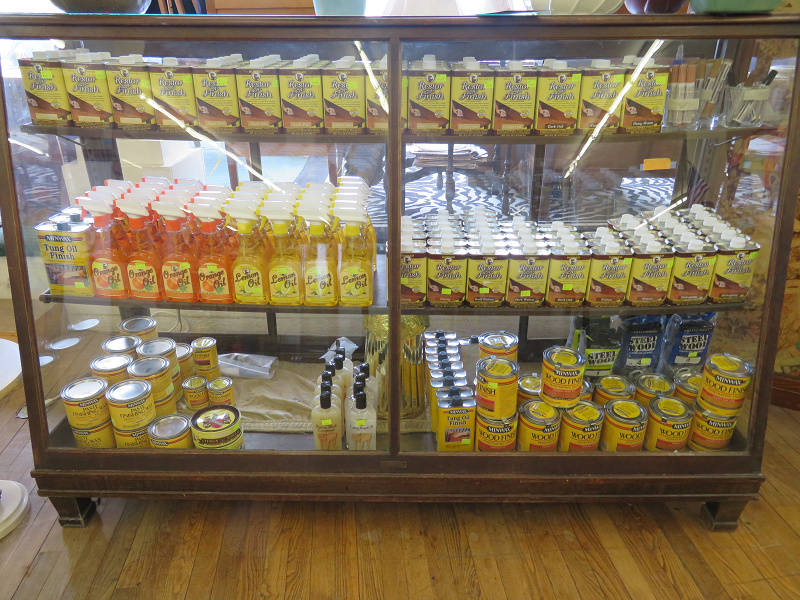 Refinishing Hutch — Refinishing Hutch Stall in Albuquerque, NM Refinishing Hutch — Refinishing Hutch Stall in Albuquerque, NM
