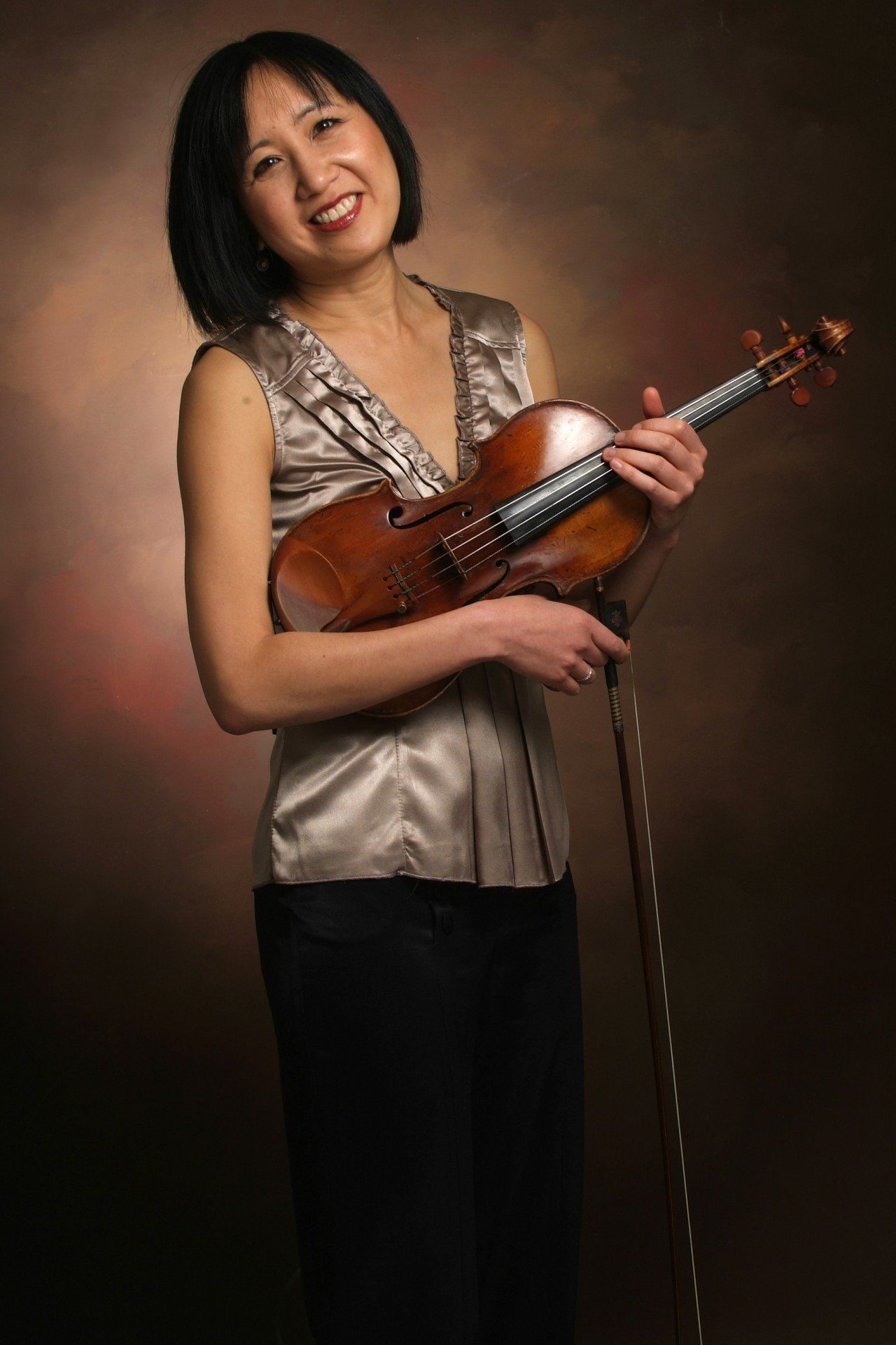 Linda Wang Violinist