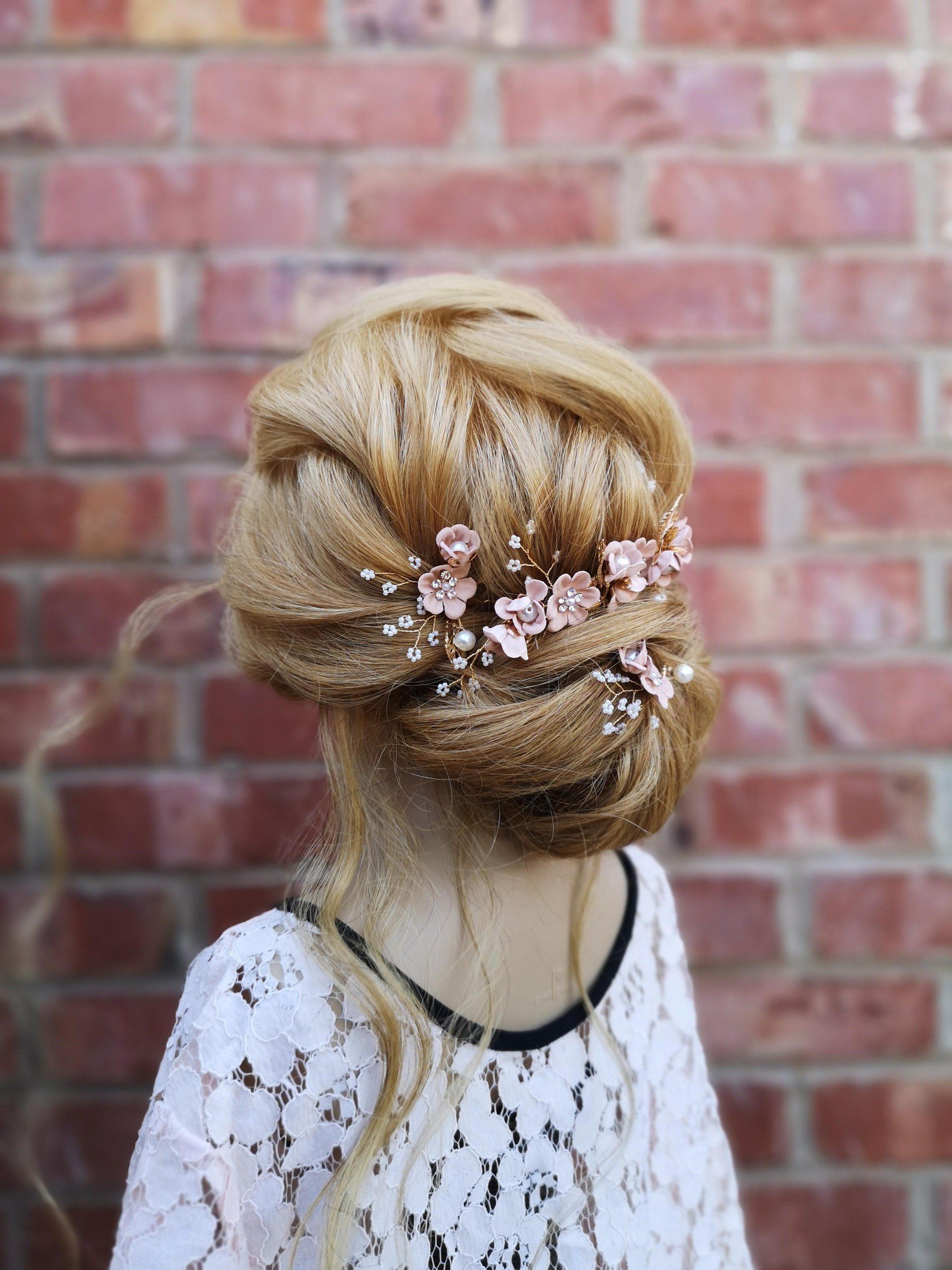romantic hair