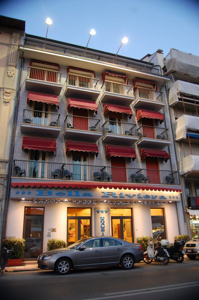stanze d'albergo con balcone