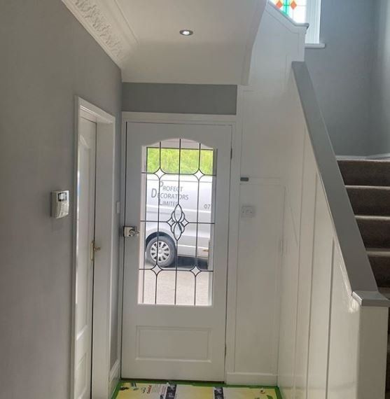 Domestic Decorators