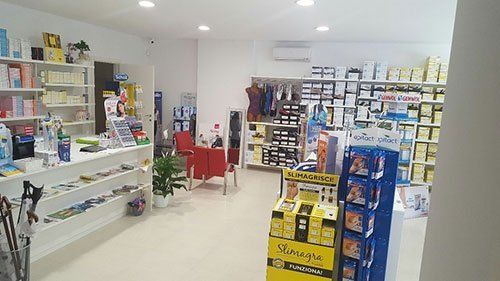 Vista del negozio e del banco
