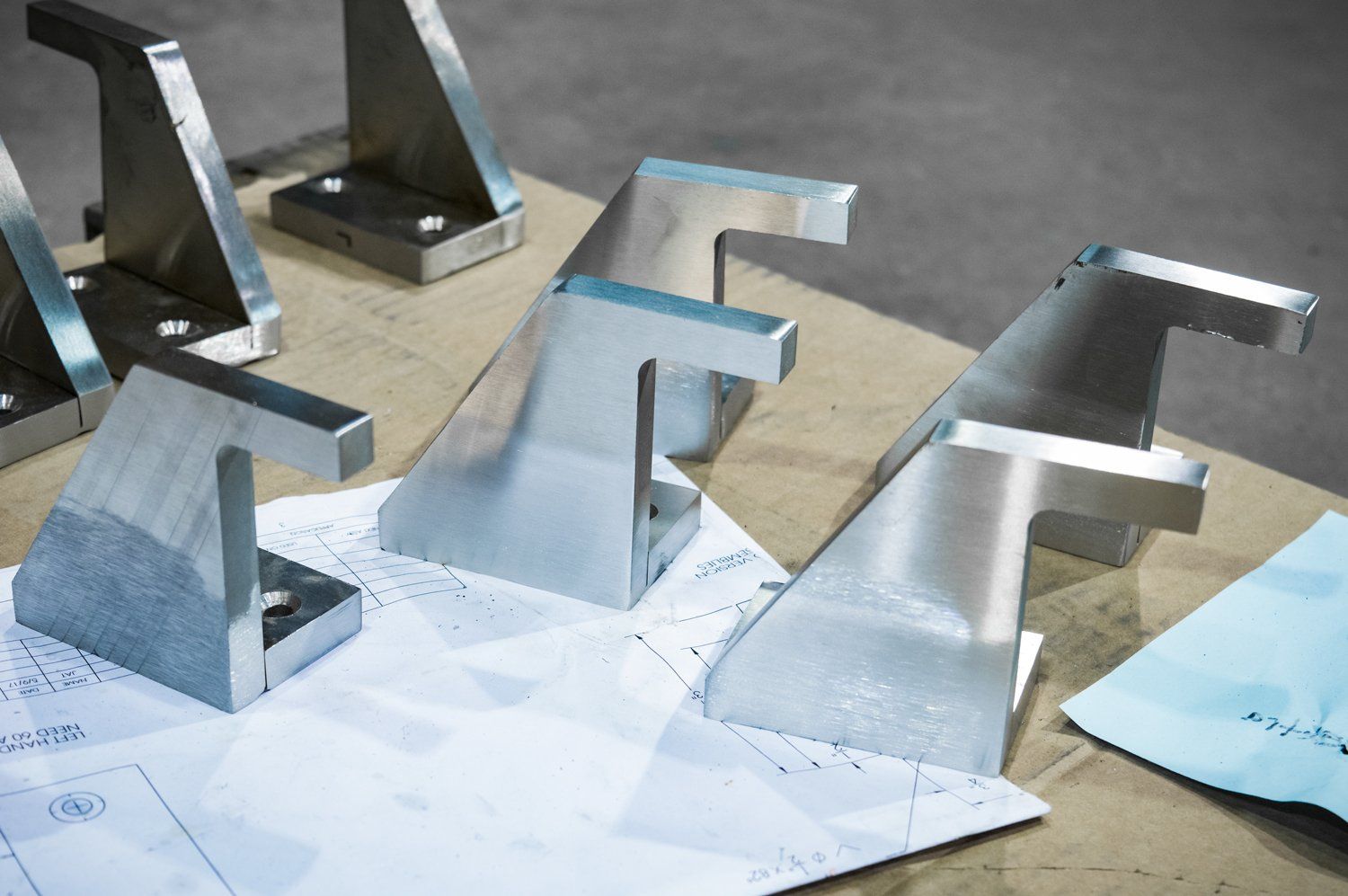 custom stainless steel polished parts and pieces fabrication manufacturing cmpi
