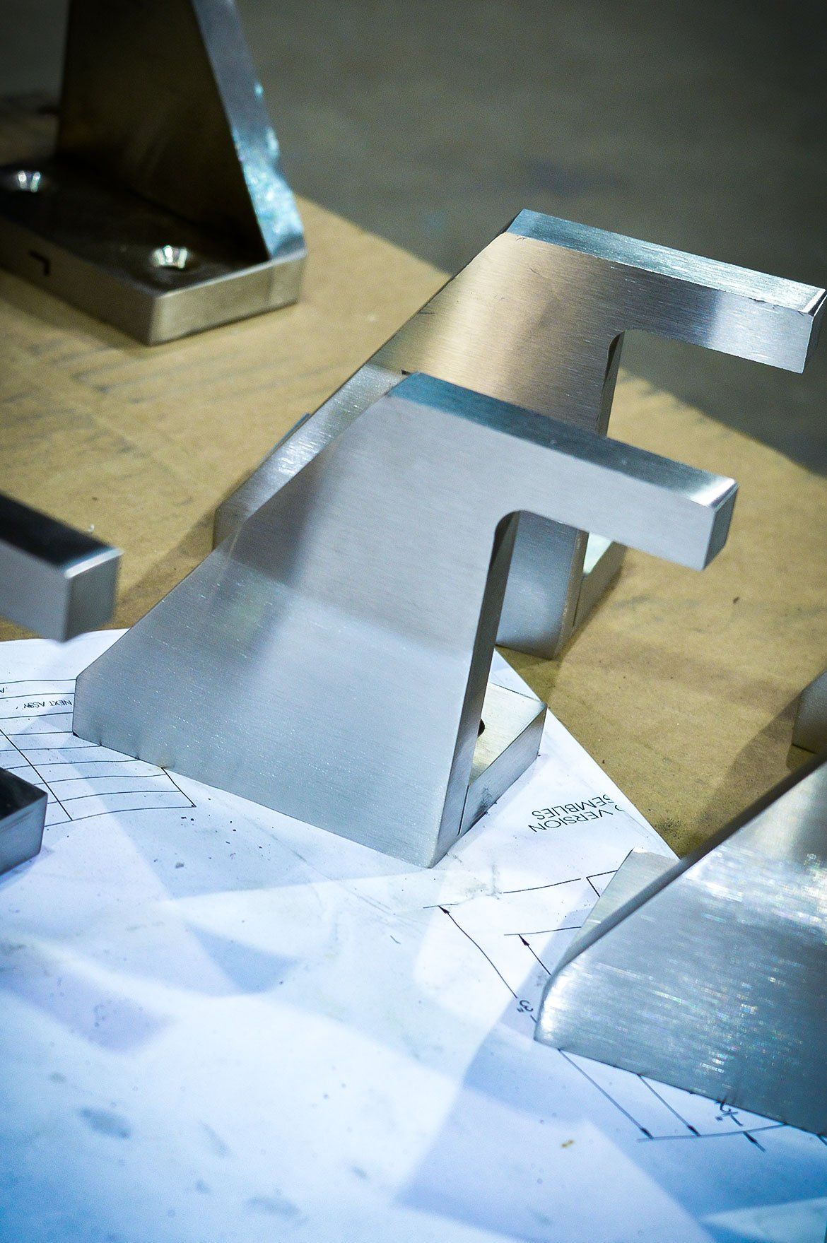 custom polishing stainless steel fabrication