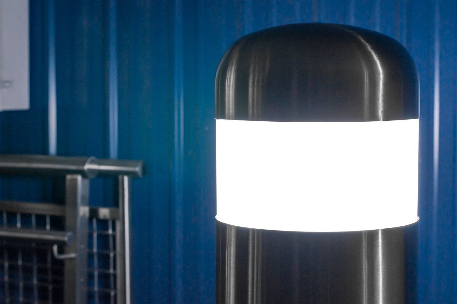 custom LED Lighted bollard stainless steel cover domed cap