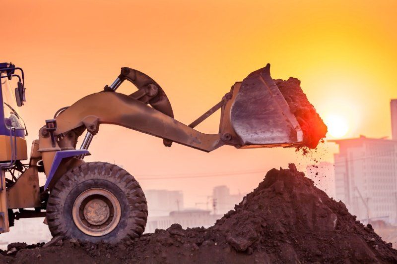escavatore per lavori idrogeologici