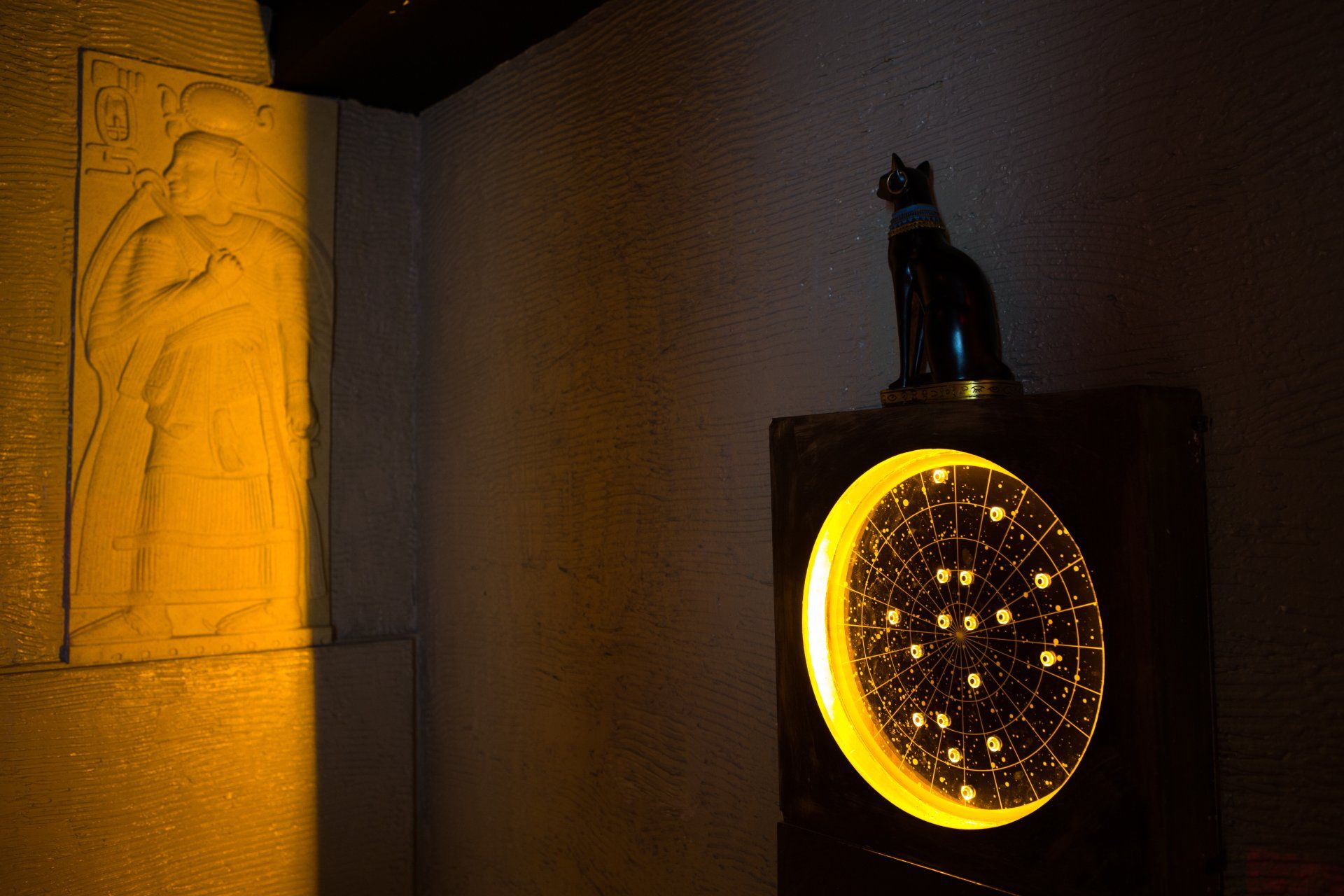 escape room le pharaon chat