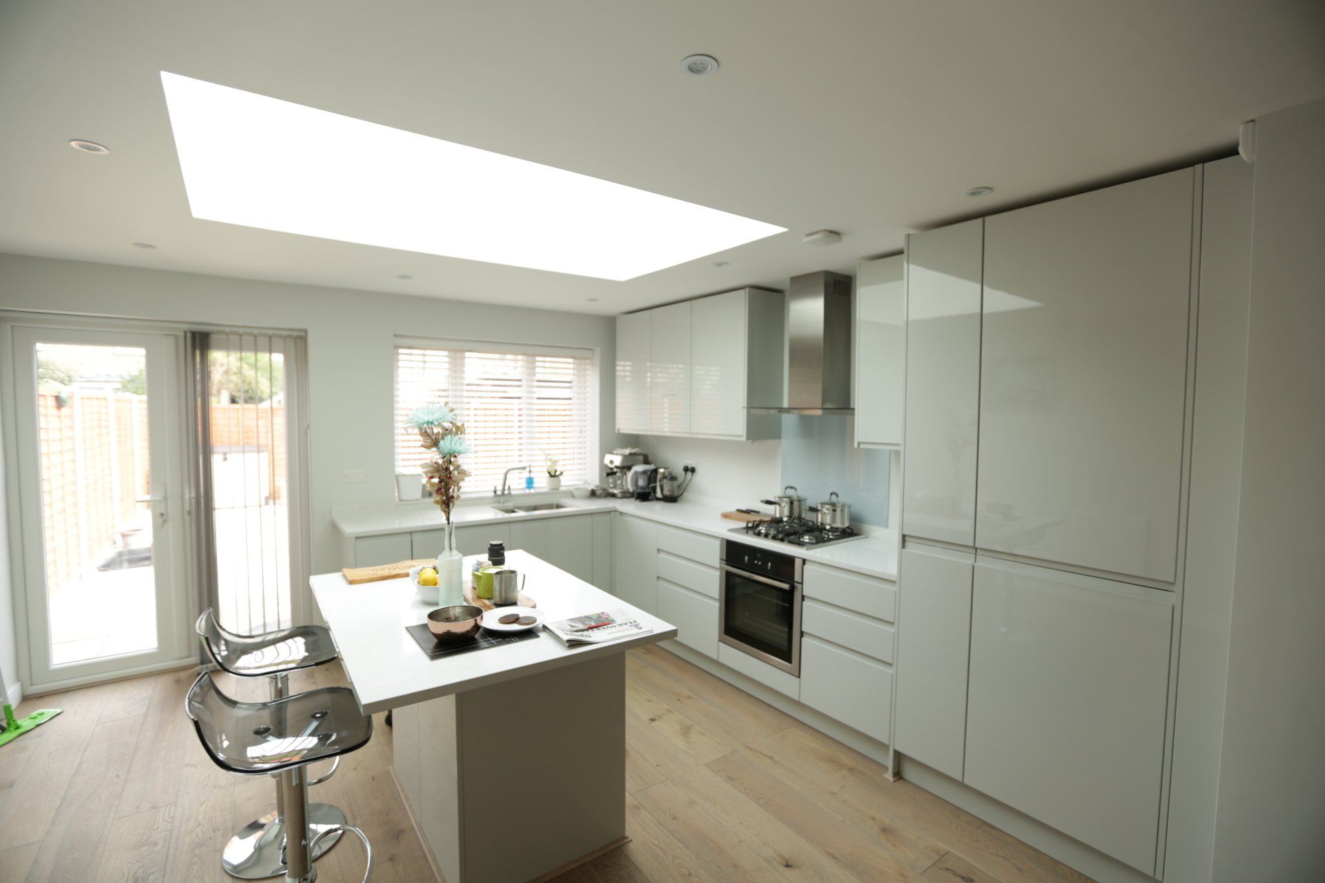 Single storey rear extension & loft conversion in Raynes Park