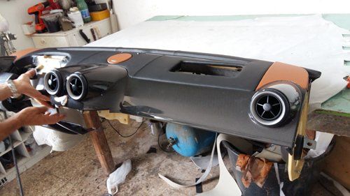 cruscotto da montare su un auto