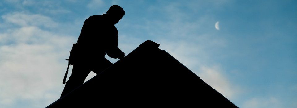 roof being repaired